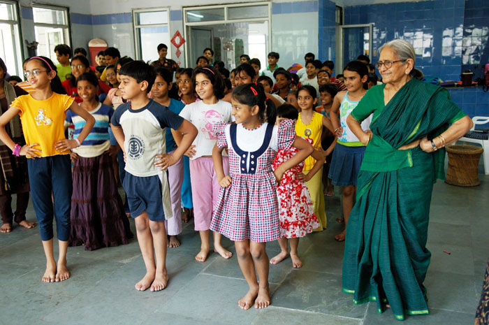 rekha jain teaching theatre to children in umang